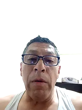 Snapshot of JRAdams23 chatting on 12-16-25, 08:58 JRAdams23 online show from 12-16-25, 08:58