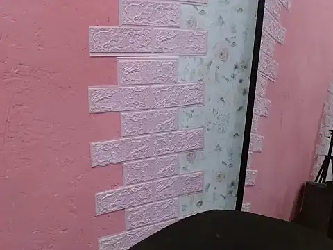 Snapshot of Milf_Momy chatting on 03-20-26, 12:54 Milf Momy online show from 03-20-26, 12:54