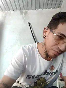 Snapshot of macarywillm chatting on 03-20-26, 09:08 macarywillm online show from 03-20-26, 09:08