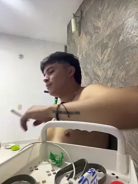 Snapshot of morningstar9814 chatting on 01-08-26, 02:14 morningstar9814 online show from 01-08-26, 02:14