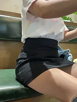 Snapshot of Aiko-Office chatting on 07-05-26, 05:36 Aiko-Office online show from 07-05-26, 05:36