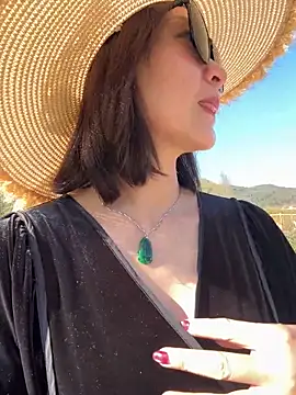 A-ZJunn online show from 02-20-26, 07:21