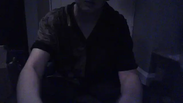 Snapshot of Amy01112 chatting on 12-14-25, 11:31 Amy01112 online show from 12-14-25, 11:31