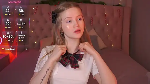 LilianHoward online show from 01-15-26, 12:21