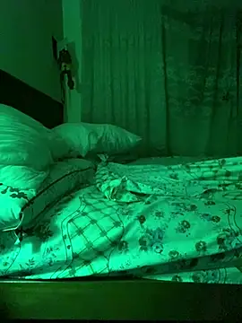 Petebulimia online show from 02-25-26, 04:44