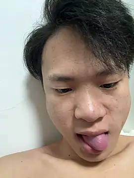 xiaoshuai2660 online show from 12-01-25, 08:19