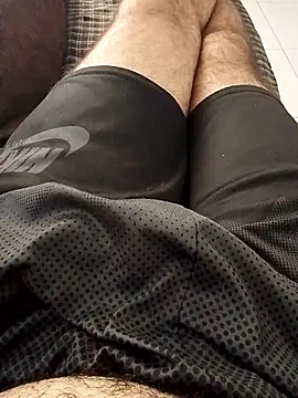 Snapshot of souseu83 chatting on 03-24-26, 04:56 souseu83 online show from 03-24-26, 04:56