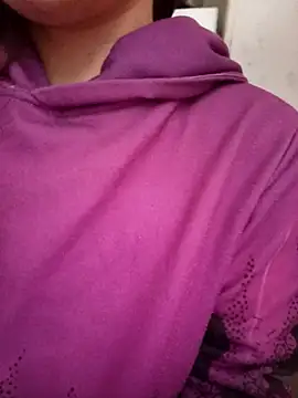 gatitachula93 online show from 02-27-26, 03:01