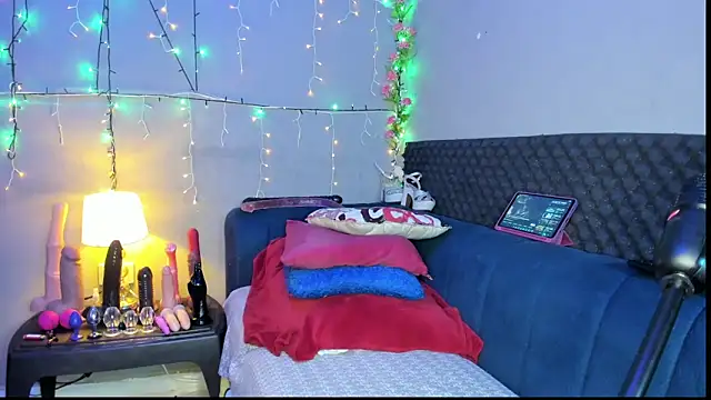 Shadia Squirt online show from 09-24-25, 07:39