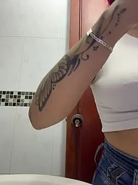 Scarlett firee online show from 01-09-26, 05:04