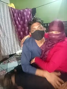 Snapshot of Soniya_089 chatting on 12-17-25, 10:43 Soniya 089 online show from 12-17-25, 10:43