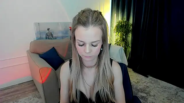 Snapshot of MidnighteAura chatting on 05-20-26, 11:27 MidnighteAura online show from 05-20-26, 11:27