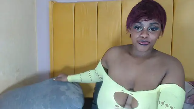 Snapshot of SexyHarleyBlack chatting on 06-19-26, 01:43 SexyHarleyBlack online show from 06-19-26, 01:43