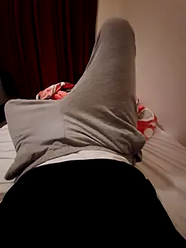 Snapshot of Spencgrab chatting on 12-04-25, 08:06 Spencgrab online show from 12-04-25, 08:06