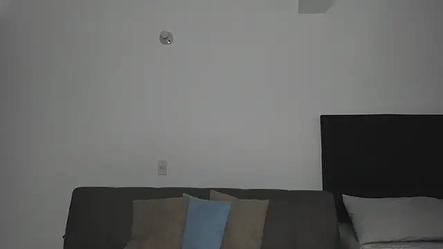 Snapshot of IrisFit chatting on 06-11-26, 01:31 IrisFit online show from 06-11-26, 01:31