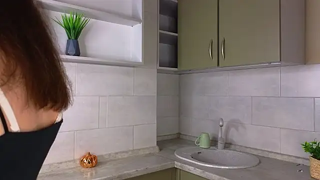 UmbraElyon online show from 03-26-26, 05:24