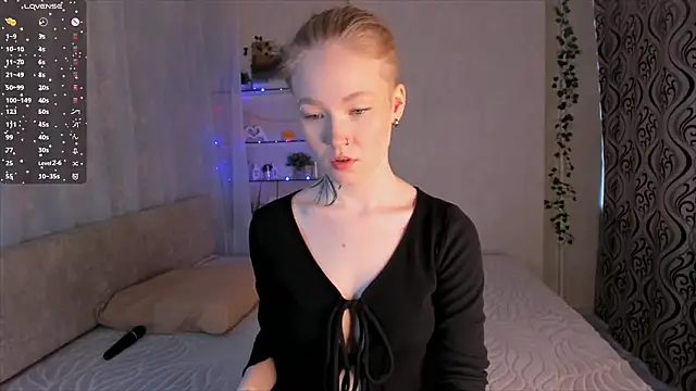 MaireLanda online show from 03-23-26, 04:27