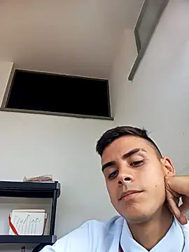 totoro 239 online show from 03-14-26, 01:27