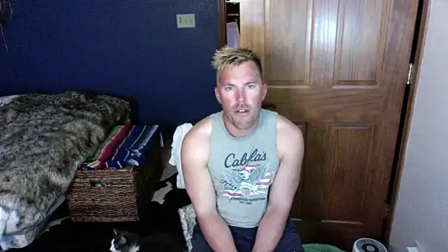 Snapshot of SpunRedneck chatting on 04-16-26, 12:11 SpunRedneck online show from 04-16-26, 12:11