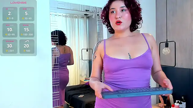 MissSavage  online show from 01-18-26, 07:17