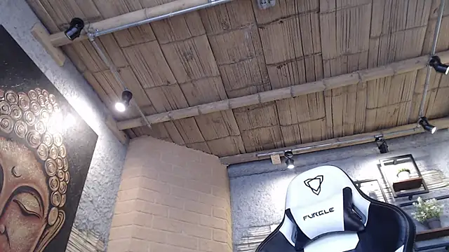 NaughtyNebula online show from 12-05-25, 04:47