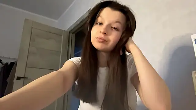 EllieBerrie online show from 02-09-26, 01:26