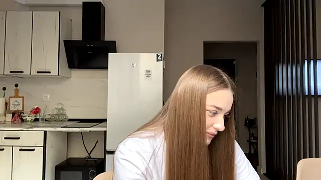 Snapshot of Adelle_Love chatting on 12-02-25, 09:25 Adelle Love online show from 12-02-25, 09:25