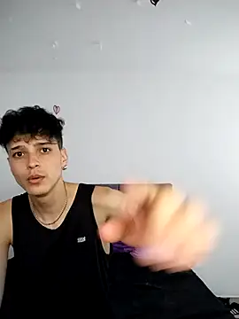 Snapshot of hottie_couplee chatting on 02-15-26, 10:50 hottie couplee online show from 02-15-26, 10:50