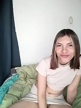 Sweetprouble 17 online show from 12-16-25, 08:47