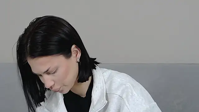 RachaelMils online show from 04-10-26, 03:56