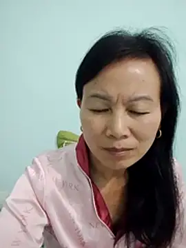 Lili-123k online show from 12-15-25, 01:10