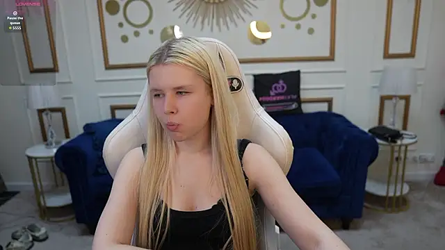 Dana baby online show from 03-12-26, 03:51