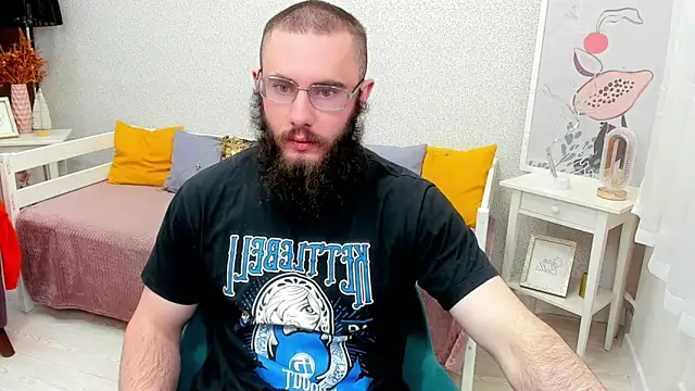 Snapshot of Ant_Power chatting on 01-10-26, 04:31 Ant Power online show from 01-10-26, 04:31