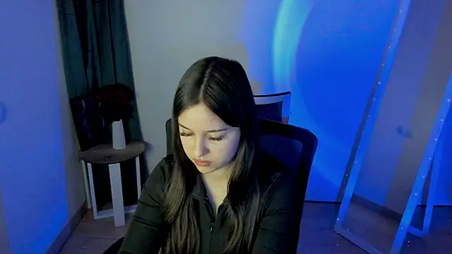 Snapshot of Lilu_May chatting on 05-11-26, 04:04 Lilu May online show from 05-11-26, 04:04