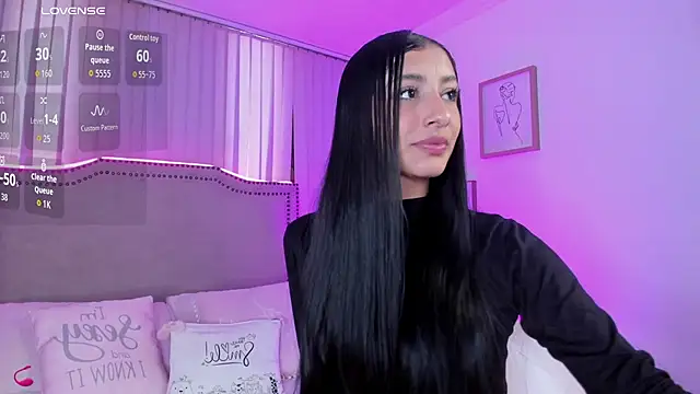 Snapshot of lya__brown chatting on 07-15-26, 12:10 lya brown online show from 07-15-26, 12:10