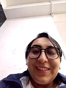 Valeria montana  online show from 02-14-26, 04:48