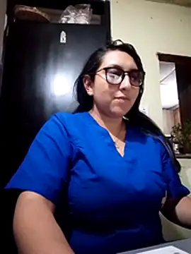 Snapshot of Valeria_montana_ chatting on 04-26-26, 02:42 Valeria montana online show from 04-26-26, 02:42