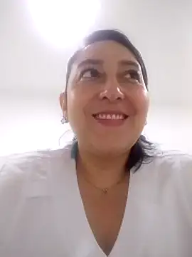 Snapshot of Valeria_montana_ chatting on 06-01-26, 12:18 Valeria montana online show from 06-01-26, 12:18