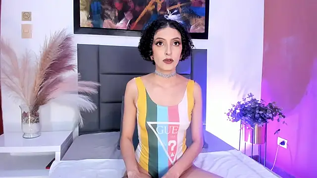 LyraVendrell online show from 03-04-26, 06:58