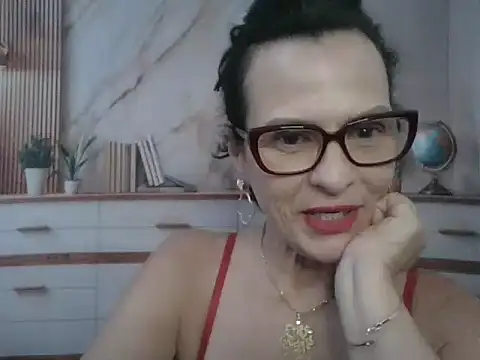 Snapshot of Luna-Hot0802 chatting on 01-15-26, 12:10 Luna-Hot0802 online show from 01-15-26, 12:10