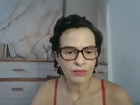 Snapshot of Luna-Hot0802 chatting on 01-19-26, 12:31 Luna-Hot0802 online show from 01-19-26, 12:31