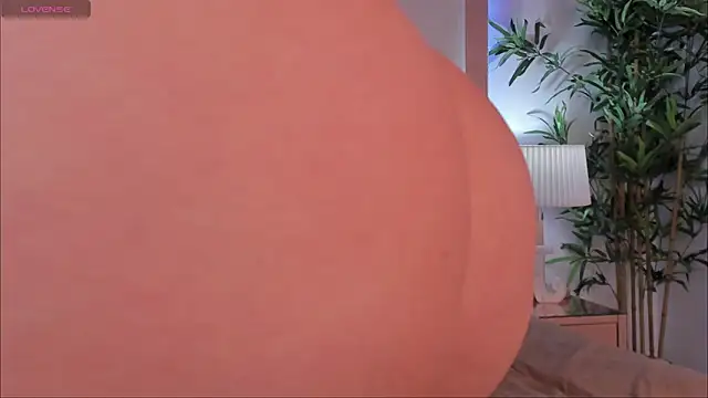 jessicastonne1 online show from 04-01-26, 07:11