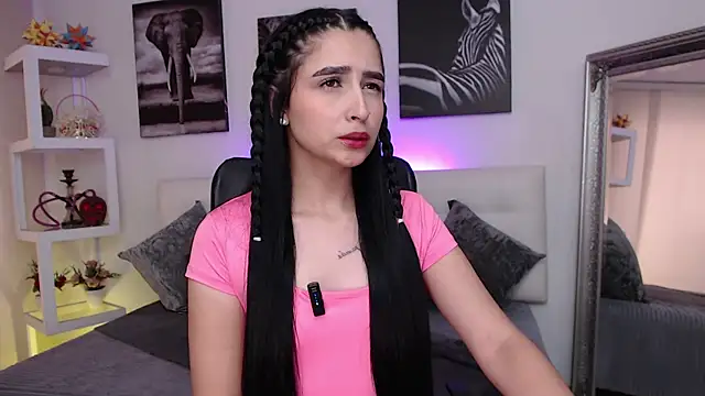 mialiore online show from 12-17-25, 12:44