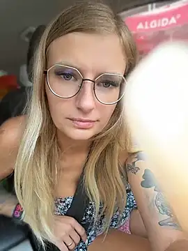 Betsy online show from 08-05-26, 10:07