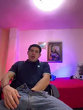 williamsmiiths16 online show from 02-25-26, 12:26