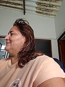 Snapshot of VioletBruces chatting on 04-05-26, 08:28 VioletBruces online show from 04-05-26, 08:28