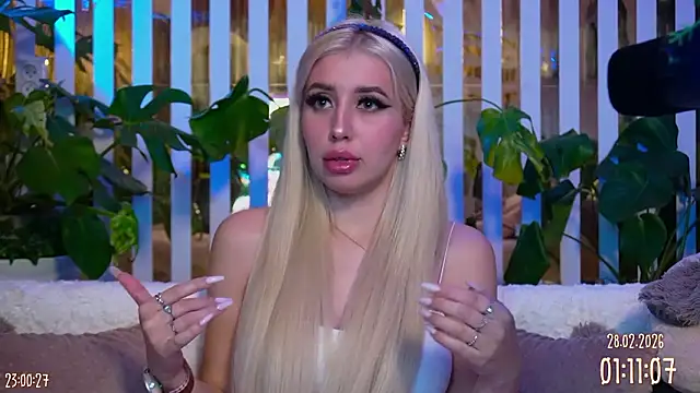 FlowweerGirl online show from 02-28-26, 07:59