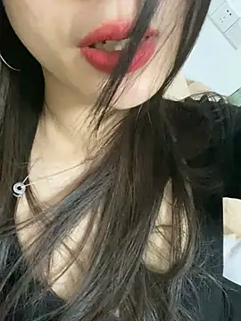 yaqing666 online show from 01-11-26, 04:45