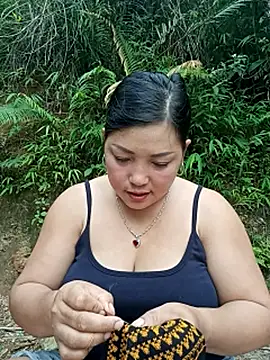 Snapshot of sary-hot2x chatting on 07-07-26, 06:47 sary-hot2x online show from 07-07-26, 06:47