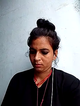 Snapshot of Big_soniya55A chatting on 06-25-26, 03:06 Big soniya55A online show from 06-25-26, 03:06